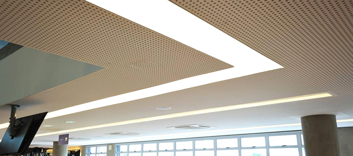 Спуштен таван